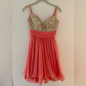 LIKE NEW Adorable La Femme gold beaded, coral chiffon mini party dress, size 0